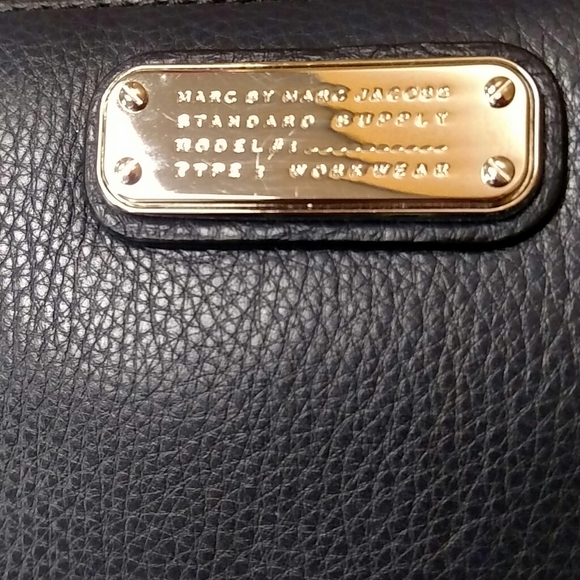 Marc by Marc Jacobs Wallet - Picture 3 of 6